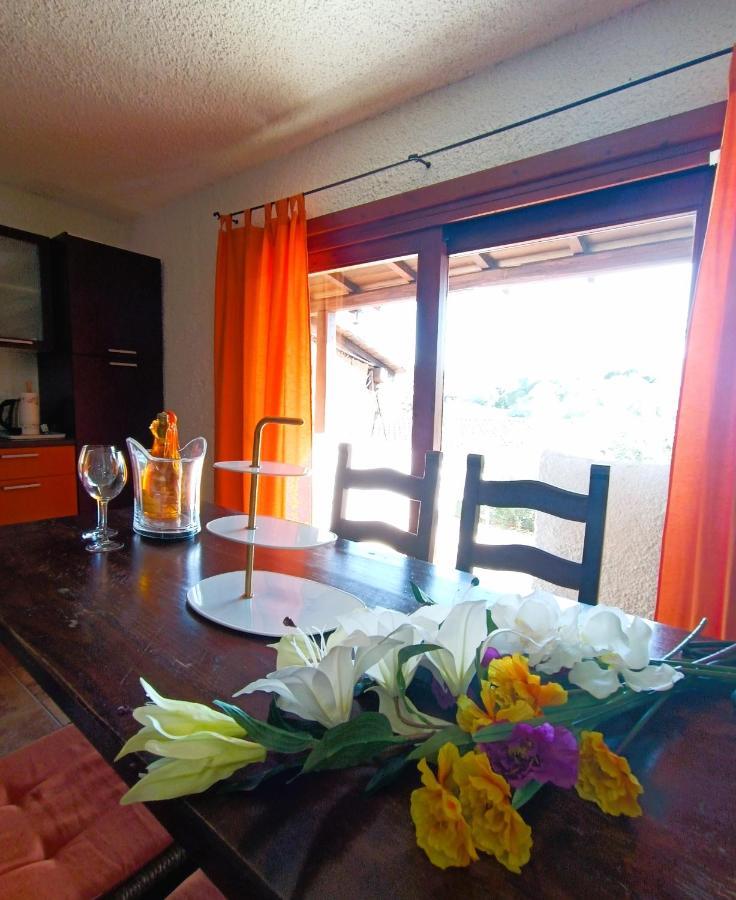 Central House Porto Rotondo Exterior foto